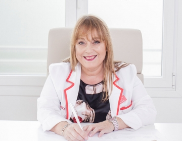 Dra. Ana Maria Monterde Villar. Directora Médica